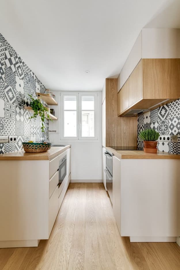 The Best Smallest Kitchen Layouts: Get Some Awesome Ideas