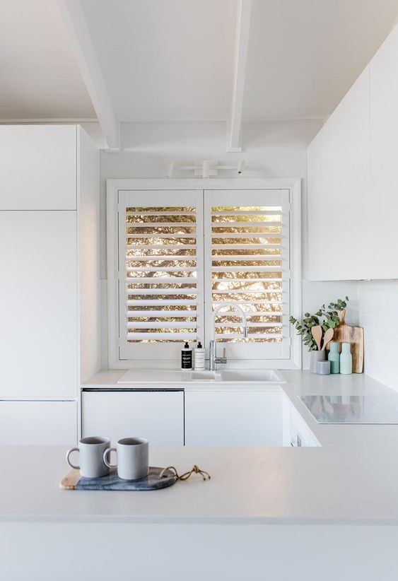 Roman blinds kitchen ideas