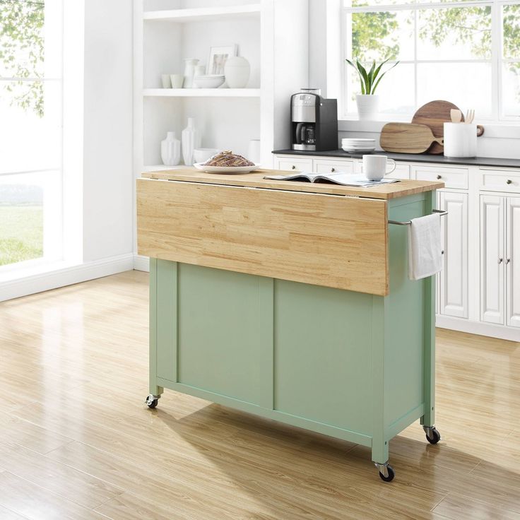 Moveable kitchen cart